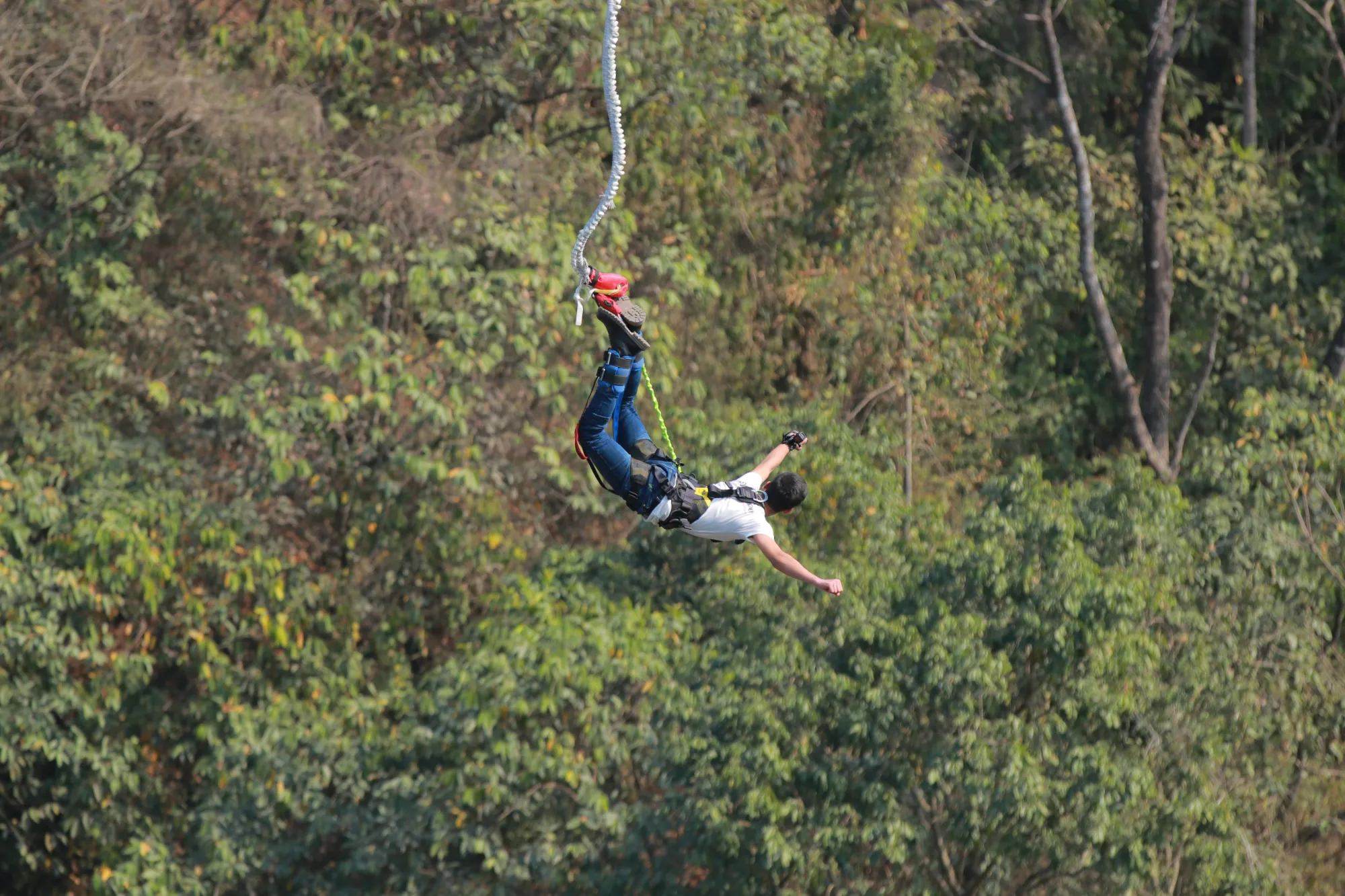 Autoridades investigam morte em salto de rope jump no interior paulista